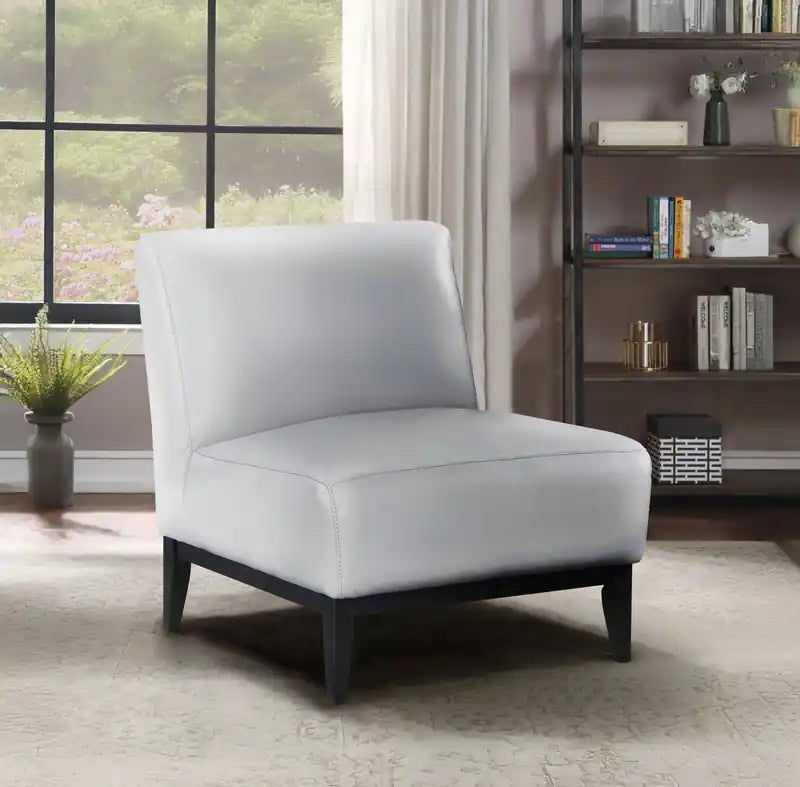 Fauteuil d'appoint en cuir argenté